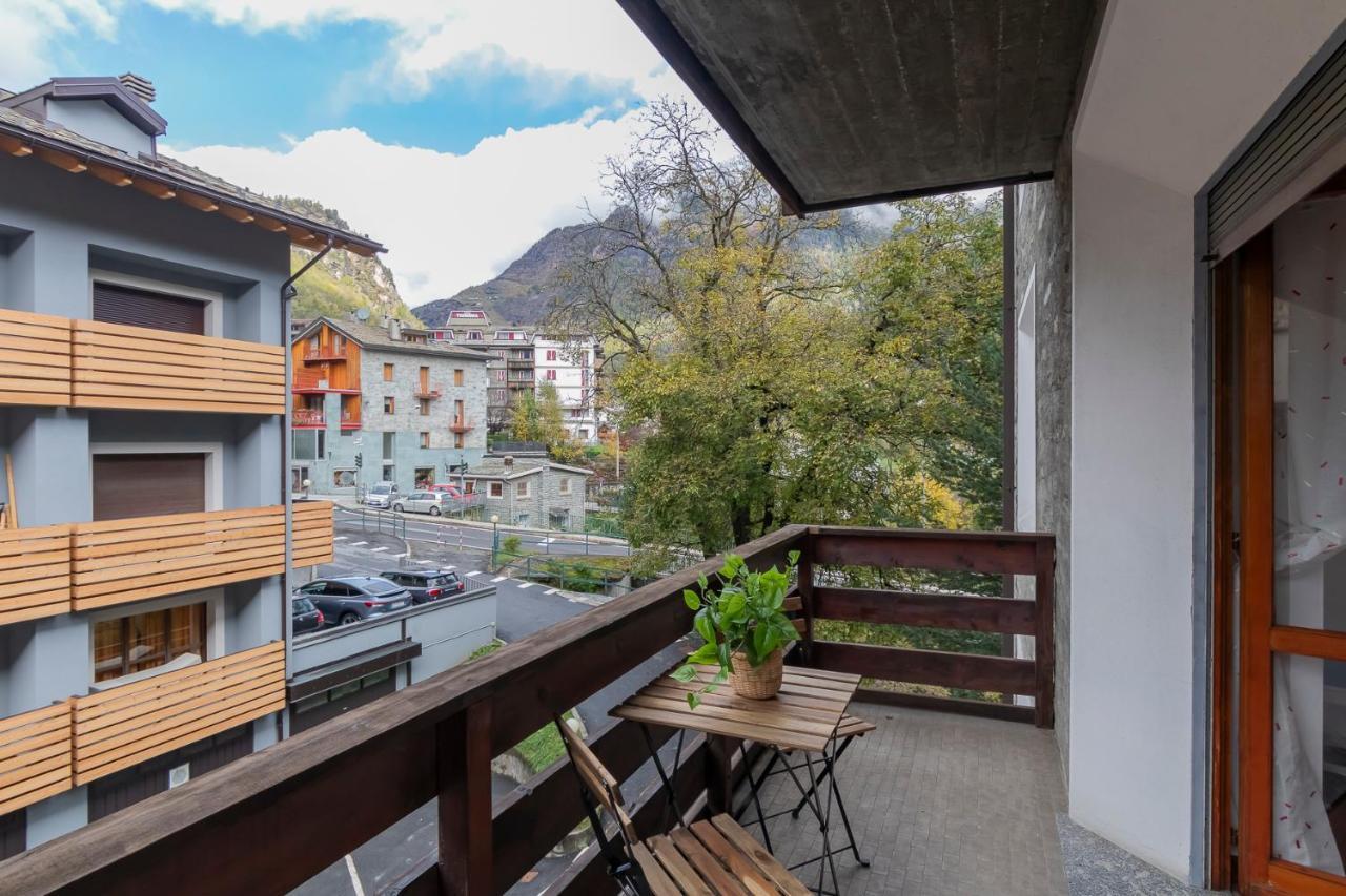 Ihost Flat - Valmalenco Centro Chiesa in Valmalenco Exterior foto